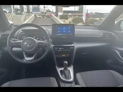 Photo 11 Toyota Yaris  Cross 116h Design Cargo 2WD