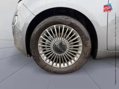 Photo 9 Fiat 500  e 118ch Icône Tpano