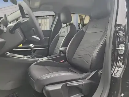 Photo 8 Jeep Avenger  1.2 Turbo T3 100ch Altitude