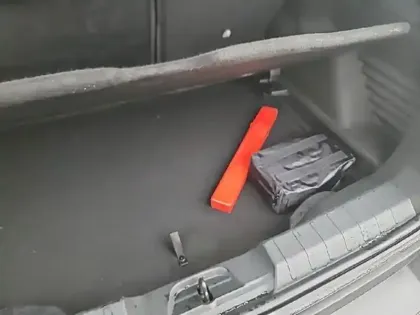 Photo 11 Jeep Avenger  1.2 Turbo T3 100ch Altitude