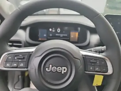 Photo 14 Jeep Avenger  1.2 Turbo T3 100ch Altitude