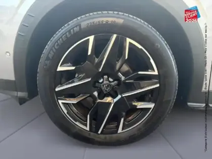 Photo 9 Peugeot 3008  1.2 Hybrid 145ch Allure e-DCS6