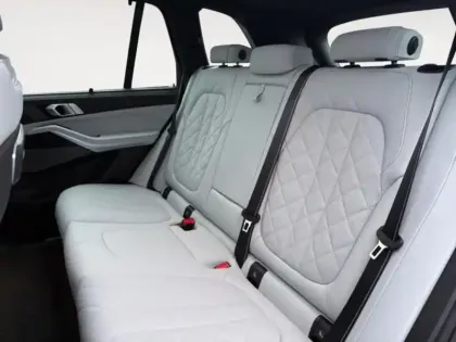 Photo 12 BMW X5  xDrive50e 489ch M Sport