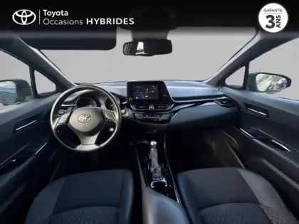 Photo 7 Toyota C-HR  2.0 Hybride 184ch Design Ultimate E-CVT