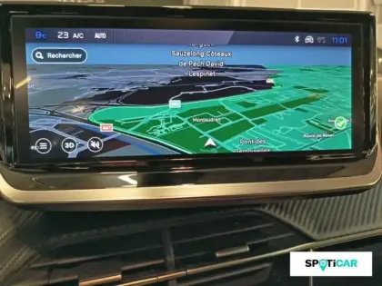 Photo 12 Peugeot 208  1.2 Hybrid 100ch Allure e-DCS6