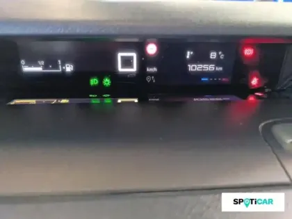 Photo 13 Citroën C3  1.2 Turbo 100ch MAX