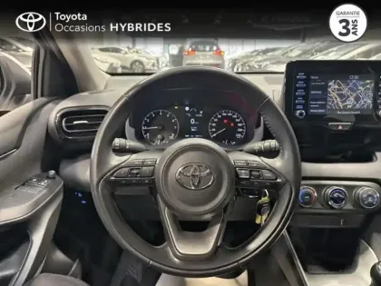 Photo 7 Toyota Yaris  70 VVT-i Dynamic 5p MY22