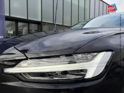 Photo 12 Volvo V60  B4 197ch Ultra Style Dark DCT 7 TOuvrant Siege chauf Volant chauf Camera