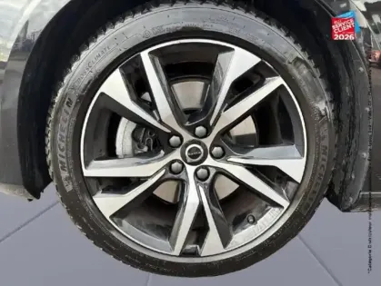 Photo 9 Volvo V60  B4 197ch Ultra Style Dark DCT 7 TOuvrant Siege chauf Volant chauf Camera