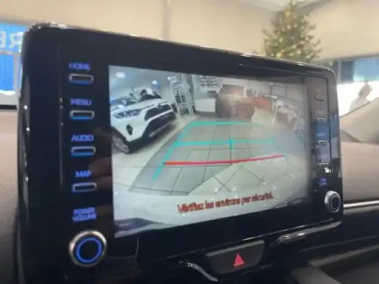 Photo 8 Toyota Yaris  116h Design 5p MY21