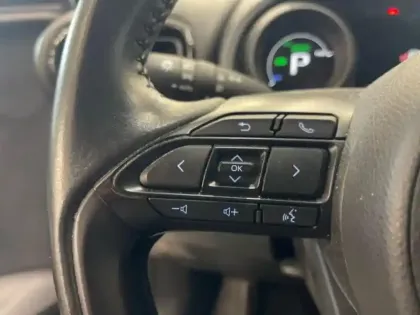 Photo 11 Toyota Yaris  116h Design 5p MY21