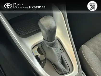 Photo 14 Toyota Yaris  116h Design 5p MY22