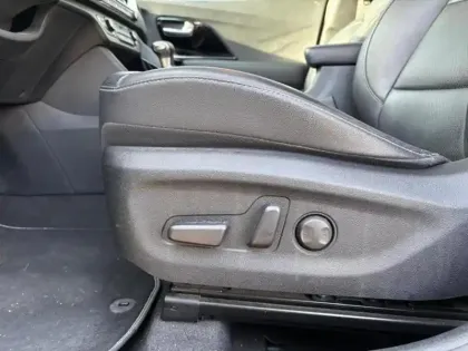 Photo 12 Kia Niro  1.6 GDi 105ch ISG + électrique 43.5ch Premium DCT6