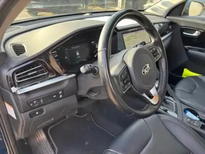 Photo 8 Kia Niro  1.6 GDi 105ch ISG + électrique 43.5ch Premium DCT6