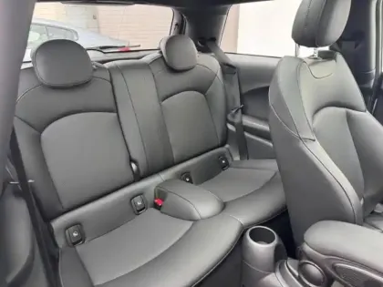 Photo 8 Mini Mini  Cooper 136ch Edition Premium Plus BVA7