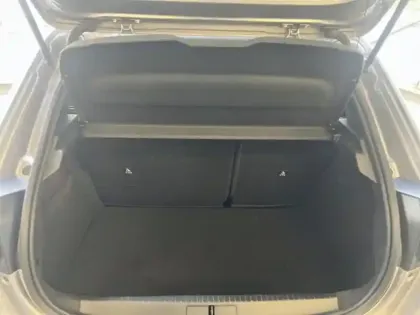 Photo 5 Peugeot 208  1.2 Hybrid 100ch Allure e-DCS6