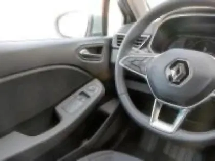 Photo 7 Renault Clio  1.6 E-Tech hybride 145ch Evolution