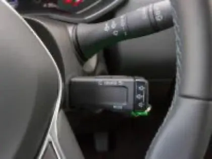 Photo 6 Renault Clio  1.6 E-Tech hybride 145ch Evolution