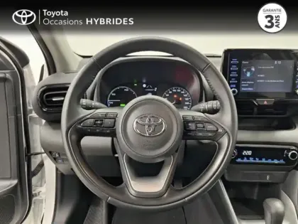 Photo 8 Toyota Yaris  116h Dynamic 5p MY22