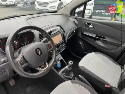 Photo 14 Renault Captur  1.5 dCi 110ch Stop&Start energy Intens Euro6 2016