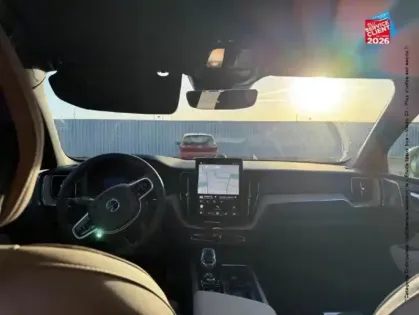 Photo 14 Volvo Xc60  T6 Hybride Rechargeable 350ch Plus Style Dark Geartronic 8 AWD