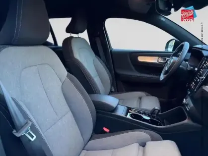 Photo 19 Volvo Xc40  B3 163ch Plus DCT 7 Siege chauf Volant chauf Camera