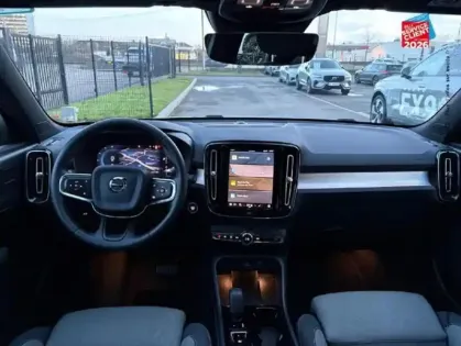 Photo 29 Volvo Xc40  B3 163ch Plus DCT 7 Siege chauf Volant chauf Camera