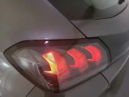 Photo 17 Peugeot 208 Gén. II Ph1 Active Business 5