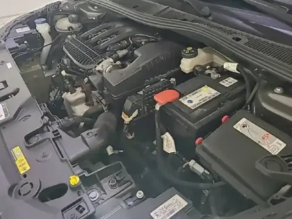 Photo 15 Peugeot 208 Gén. II Ph1 Active Business 5