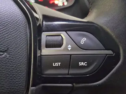 Photo 29 Peugeot 208 Gén. II Ph1 Active Business 5