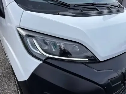 Photo 15 Peugeot Boxer  FGN TOLE 3.5 T D L2H2 140 CH AUT.