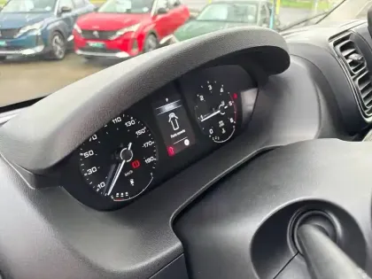 Photo 9 Peugeot Boxer  FGN TOLE 3.5 T D L2H2 140 CH AUT.