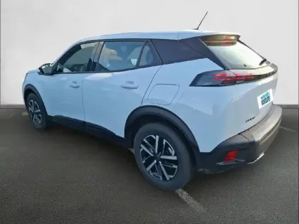 Photo 6 Peugeot 2008  Hybrid 145 e-DCS6