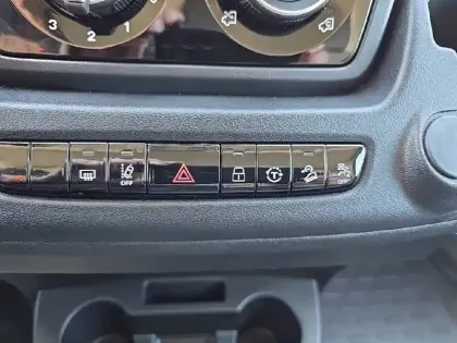 Photo 18 Peugeot Boxer  FGN TOLE 3.5 T L2H2 140 S&S BVA8