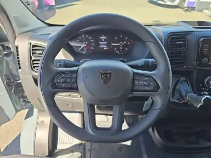 Photo 8 Peugeot Boxer  FGN TOLE 3.5 T L2H2 140 S&S BVA8