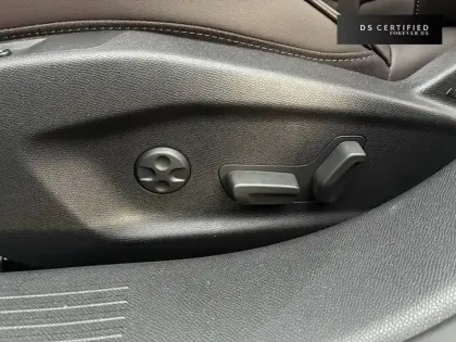 Photo 28 DS DS 4  Hybride 136 e-DCT6