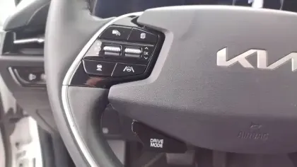 Photo 21 Kia Niro  EV Electrique 204 ch