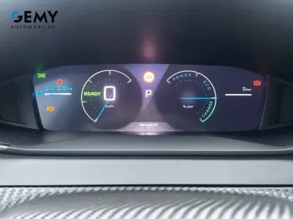 Photo 12 Peugeot 208  Electrique 50 kWh 136ch