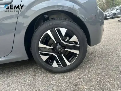 Photo 10 Peugeot 208  Electrique 50 kWh 136ch