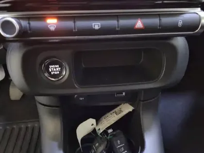 Photo 84 Citroën C3  PureTech 83 S&S BVM5