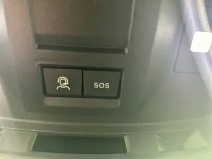 Photo 49 Peugeot 5008  Hybrid 136 e-DCS6