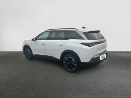 Photo 33 Peugeot 5008  Hybrid 136 e-DCS6