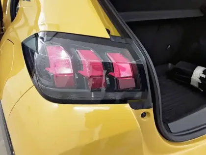 Photo 16 Peugeot 208  Electrique 50 kWh 136ch