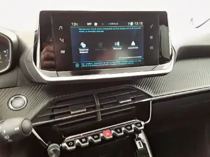 Photo 18 Peugeot 208  Electrique 50 kWh 136ch