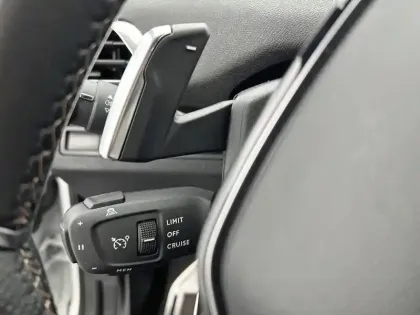 Photo 19 Peugeot 3008  PureTech 130ch S&S EAT8