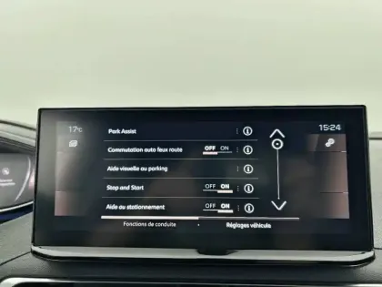 Photo 24 Peugeot 3008  PureTech 130ch S&S EAT8