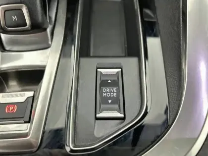 Photo 31 Peugeot 5008  BlueHDi 130ch S&S EAT8