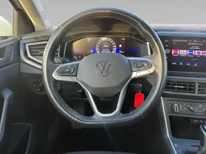 Photo 12 Volkswagen Polo  1.0 TSI 95 S&S DSG7