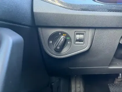 Photo 17 Volkswagen Polo  1.0 TSI 95 S&S DSG7