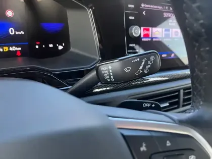 Photo 19 Volkswagen Polo  1.0 TSI 95 S&S DSG7